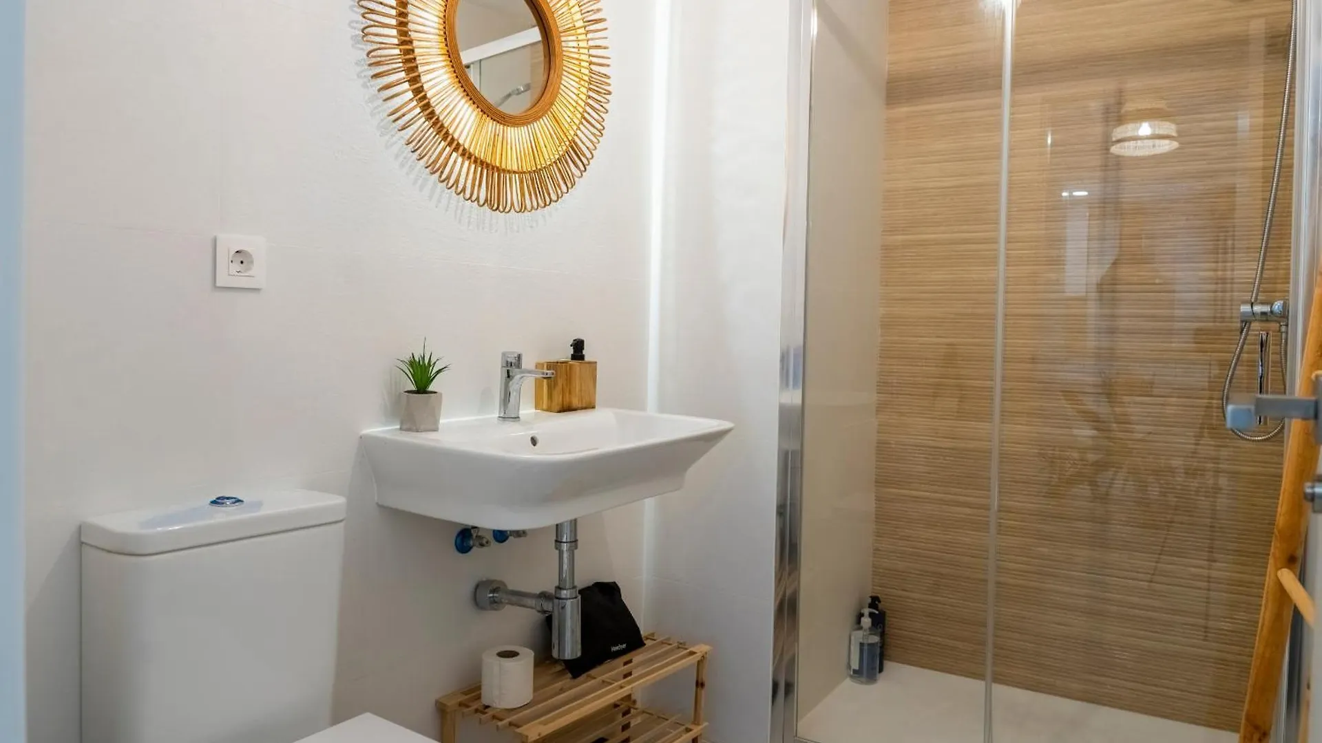Apartment Andrea In Malaga Center España